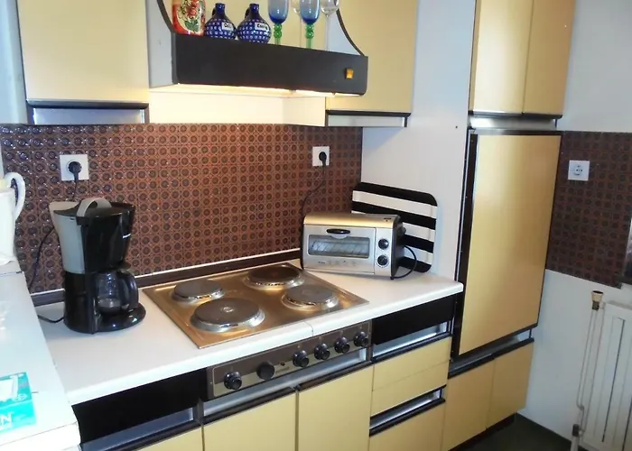 アパート Nana & *